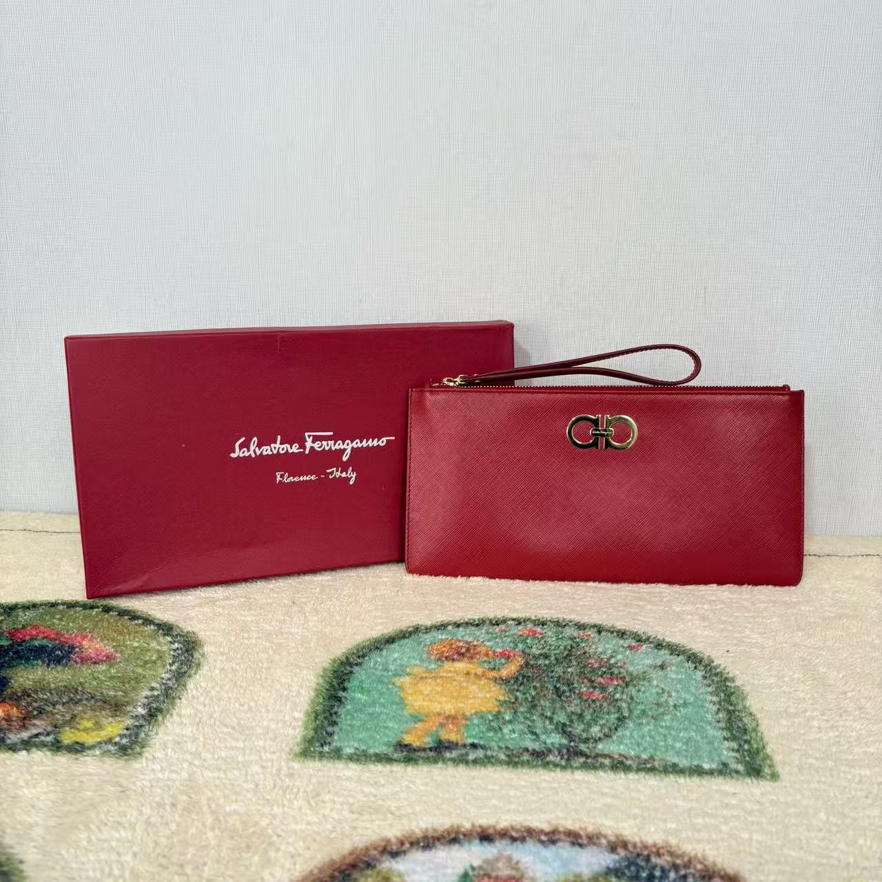 1 Ferragamo Bag