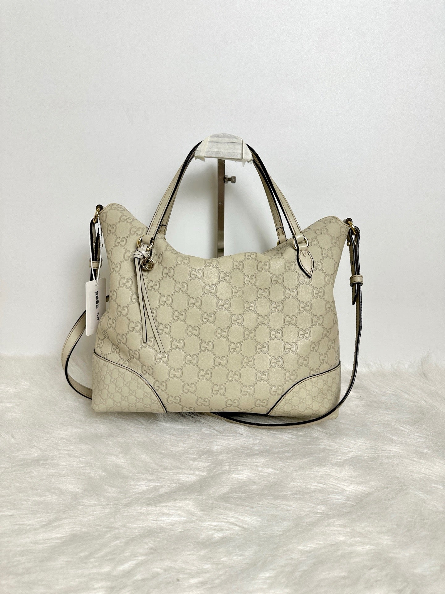 1 GUCCI Bag