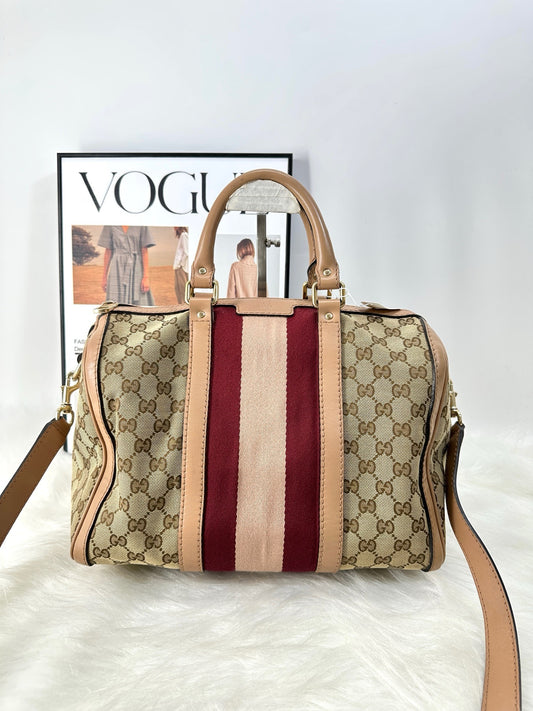 1 gucci bag