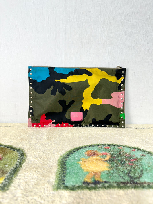 1 Valentino Clutch