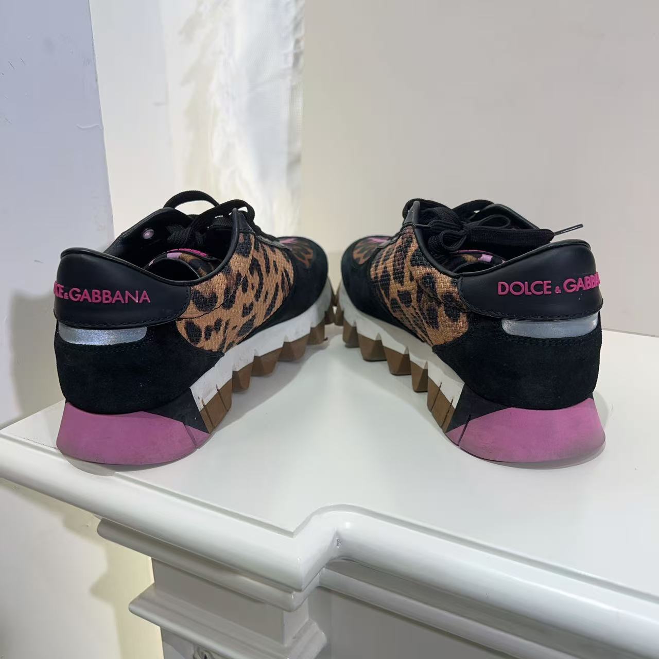 DG Shoes