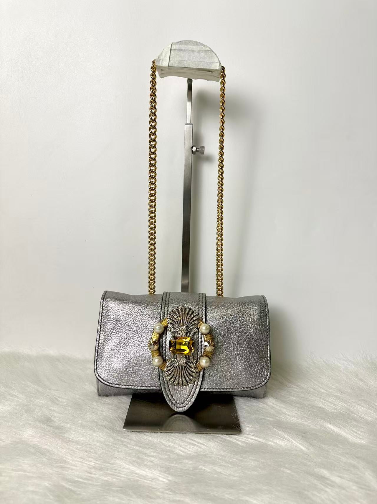Deposit:1 MIUMIU bag