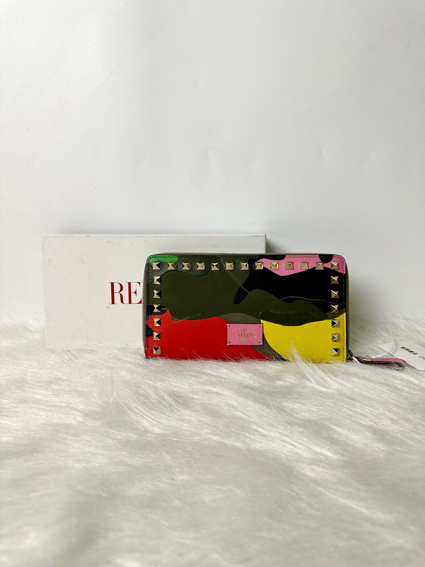 Payment 2:1 Valentino bag