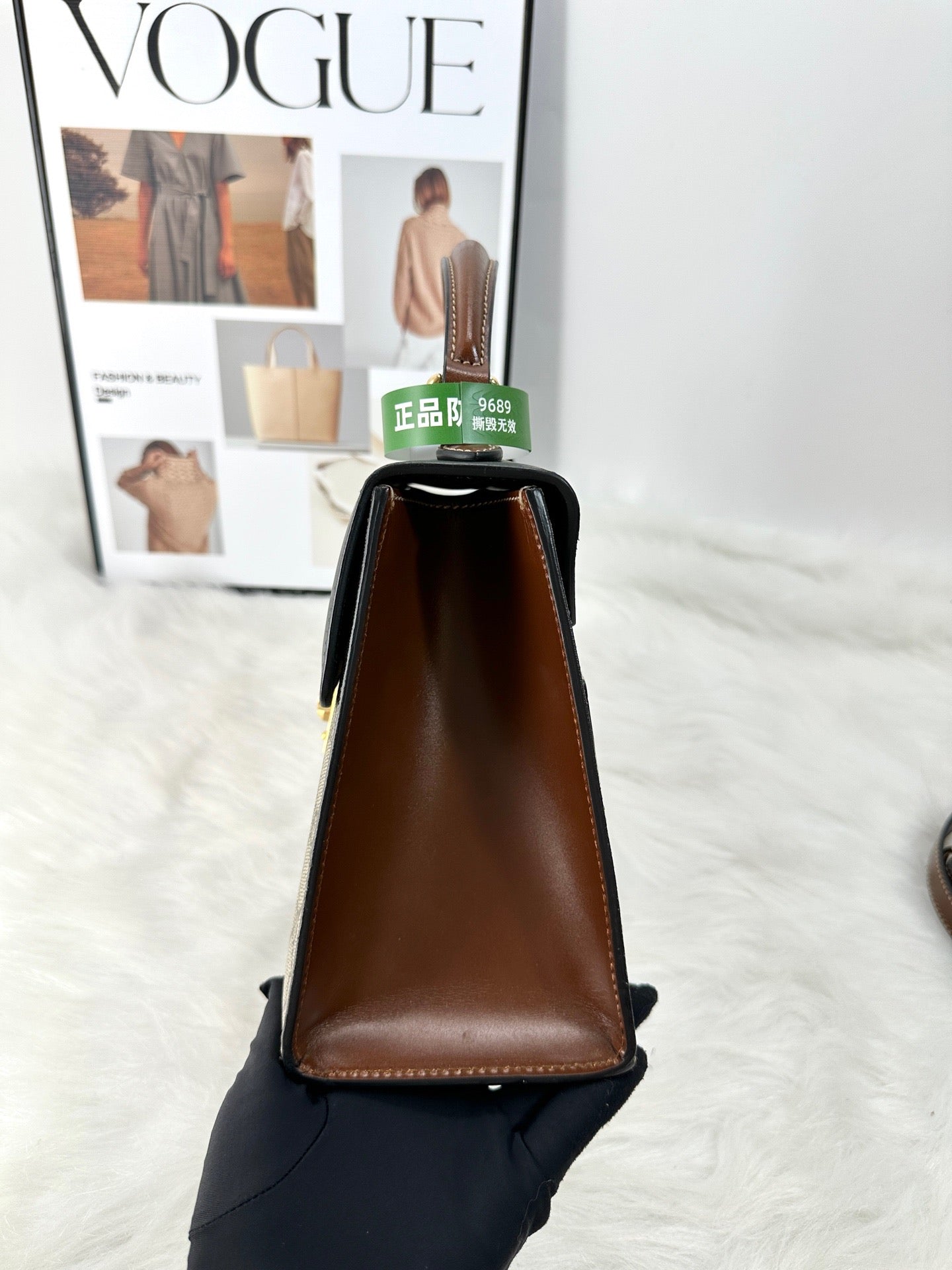 Gucci bag balance