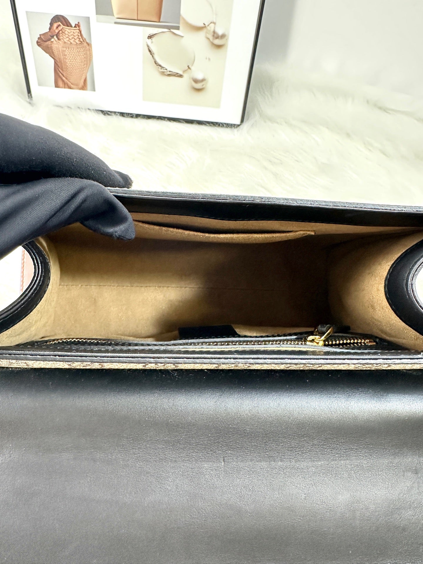 Gucci bag balance